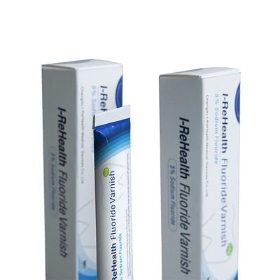 10-15s traitant le vernis pédiatrique de fluorure de traitement à fluorure de carie dentaire